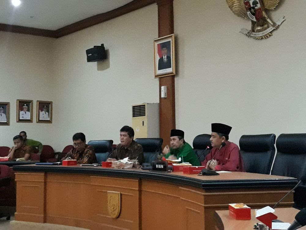 Gubri Pimpin FGD Rencana Penanganan Abrasi Bengkalis & Meranti